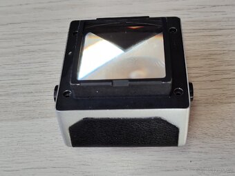 Pentacon Six + Biometar 80/2.8 - 11