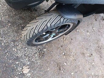 Piaggio mp3 500 ABS,ASR,kufr černá 2 cz doklady v ceně - 11