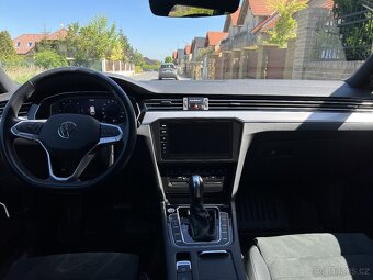 Pronájem Volkswagen Passat 2023 - 11