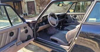 Porsche 964 Carrera 2 - 11