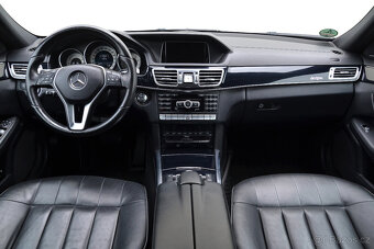 Mercedes-Benz E 400 4M / DESIGNO / 245kW / TOP-VÝBAVA / CZ - 11