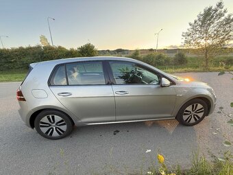 Nabízím zachovalý elektromobil VW E-Golf 85kW Tepelné čerpad - 11