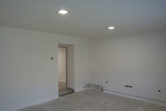 --RD Beskydy Trojanovice + pozemek 28000m2 2x rybník -- - 11