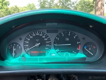 Bmw e36 V8, závodní - 11