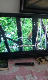 Sony Bravia KDL 32 V4220 - 11