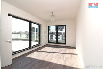 Pronájem bytu 4+kk, 139 m², v Praze 3, ul. Jana Želivského - 11