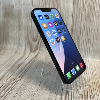 iPhone 14 256GB, černý (12 měsíců záruka) - 11