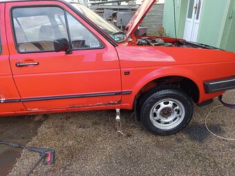 VW golf 1.3 i na renovaci,nebo náhradní díly, dovoz  Anglie - 11