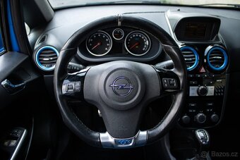 Opel Corsa 1.6 Turbo OPC - 11