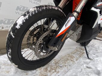 KTM 890 Adventure R - 11