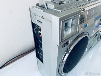 Radiomagnetofon/ boombox REZERVACE JVC RC-M70, rok 1980 - 11