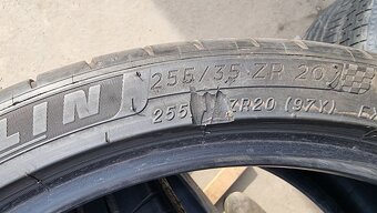 Letní pneu 255/35/20 Michelin - 11