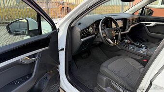 Volkswagen Touareg //3.0TDi//170kW//JAKO NOVÉ//SERVIS-VW// - 11
