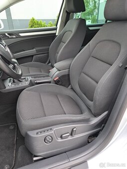Škoda Superb Combi - 11