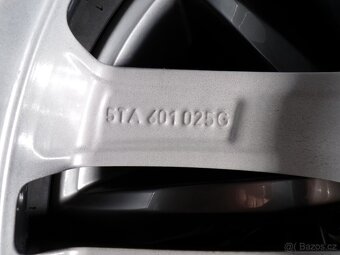 VW Touran II 5T Nová orig.sada alu kol 6,5x17 ET52 - 11