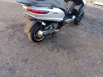 Piaggio mp3 500 LT ABS,ASR cz doklady v ceně šedá - 11