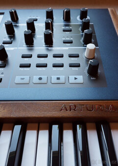 Analogový syntezátor Arturia PolyBrute - v perfektním stavu - 11