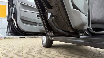 Jeep Grand Cherokee //3.0CRDi//160kW//V6//BEZ KOROZE// - 11