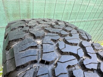 Prodám jednu ofroud pneumatiku  BFGoodrich All Terrain T/A K - 11