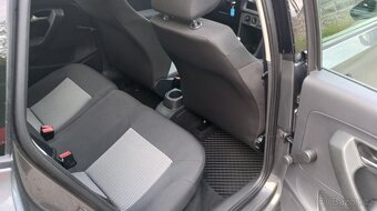 Volkswagen Polo 1.2i,44kw,5dveří,rv-2010,najeto 133399km. - 11