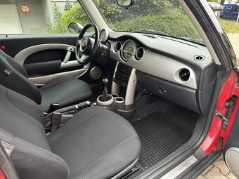 Mini Cooper One R50 1.6 85kW Najeto 105tis Klima ALU kola - 11
