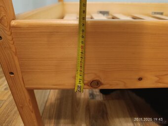 Dětská postel - domeček - 11