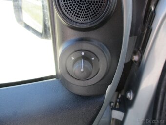 FIAT DOBLO 1,6MJTD 66kw 11/2011 7MÍST, BEZ KOROZE - 11