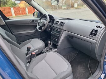 ŠKODA YETI R.2013 2.0 TDI NOVÁ TK - 11