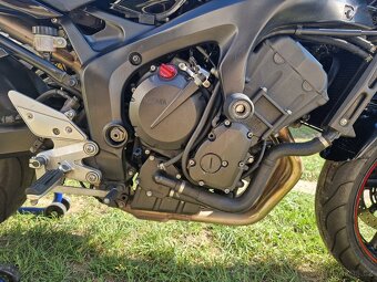 Rezervace do 15.5 Yamaha FZ6 S2 - 11