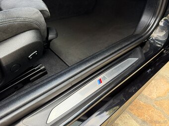 BMW Řada 1,  118D 105KW M-PAKET SERVIS BMW - 11