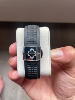 Patek Philippe Aquanaut 5167A-001 - 11