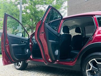 Subaru XV 2.0i 4x4 110KW MANUÁL KAMERA SERVISKA TAŽNÉ - 11