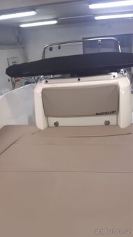 Quicksilver Activ 555 - 11