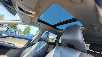 VOLVO XC60 2012 3.0 T6 224kW AWD 4x4 R-DESIGN,PANORAMA,NAVI - 11