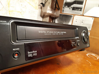 Videorekordér Philips VR210 - 11