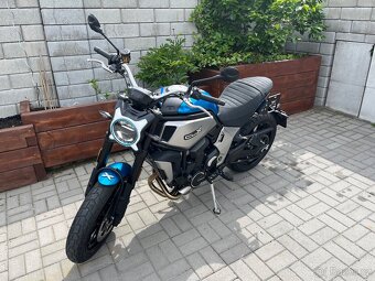 CFmoto clx 700 heritage 2024 - 11