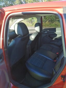 Ford Kuga 2.0 tdci 103kw 4x4 Titanium - 11