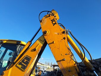 JCB 3CX - 11
