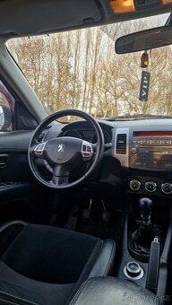 Peugeot 4007 2.2 hdi 115kw - 11