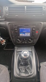 Volkswagen Passat B5.5 1.6 75kw 2001 - 11