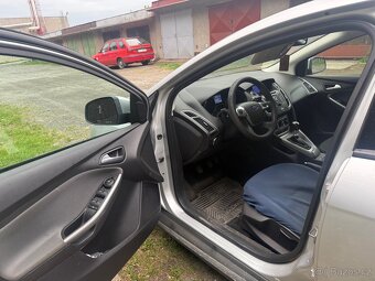 Ford Focus - 11