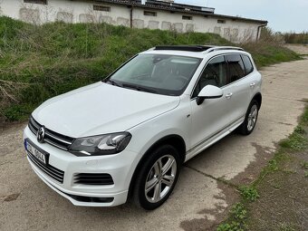 VW Touareg 7P 3.0 ,R-LINE ,keyless ,webasto v mobilu - 11