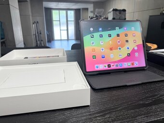iPad Pro 12.9 M1 (5. generace) 128 GB (bez známek užívaní) - 11