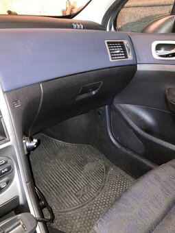 Peugeot 307 2,0 HDi - 11