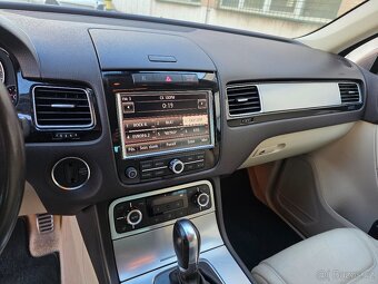 VOLKSWAGEN TOUAREG 4.2 V8 TDI 285KW - 11