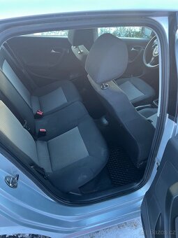 Vw polo 1.6tdi 55kw r.v2009 - 11