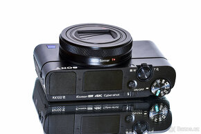 Sony RX100 VI + podvodní pouzdro 60m TOP STAV - 11