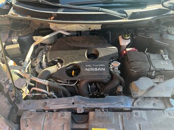 Nissan Qashqai 1,6 benzin 120kW. Rok2018 - 11