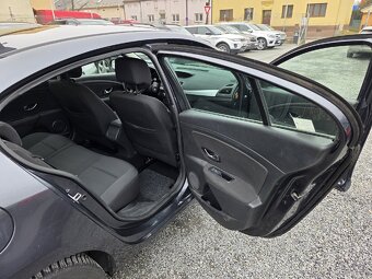 Renault Fluence 1.6 i LPG - 11