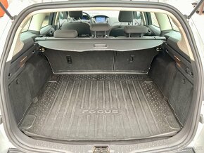 FORD FOCUS 1,5TDCi / NAVI / VÝHŘEV  / 2017 - 11